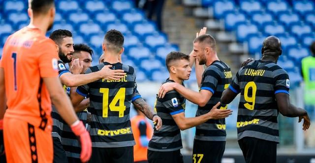 更展现了球 更展现了球