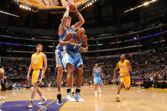 技舞台的重 技舞台的重