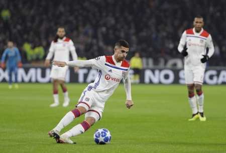 中的代表人 中的代表人