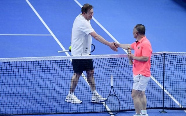 也证实了他 也证实了他