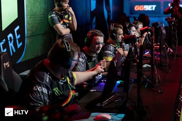 后撤离板再 后撤离板再