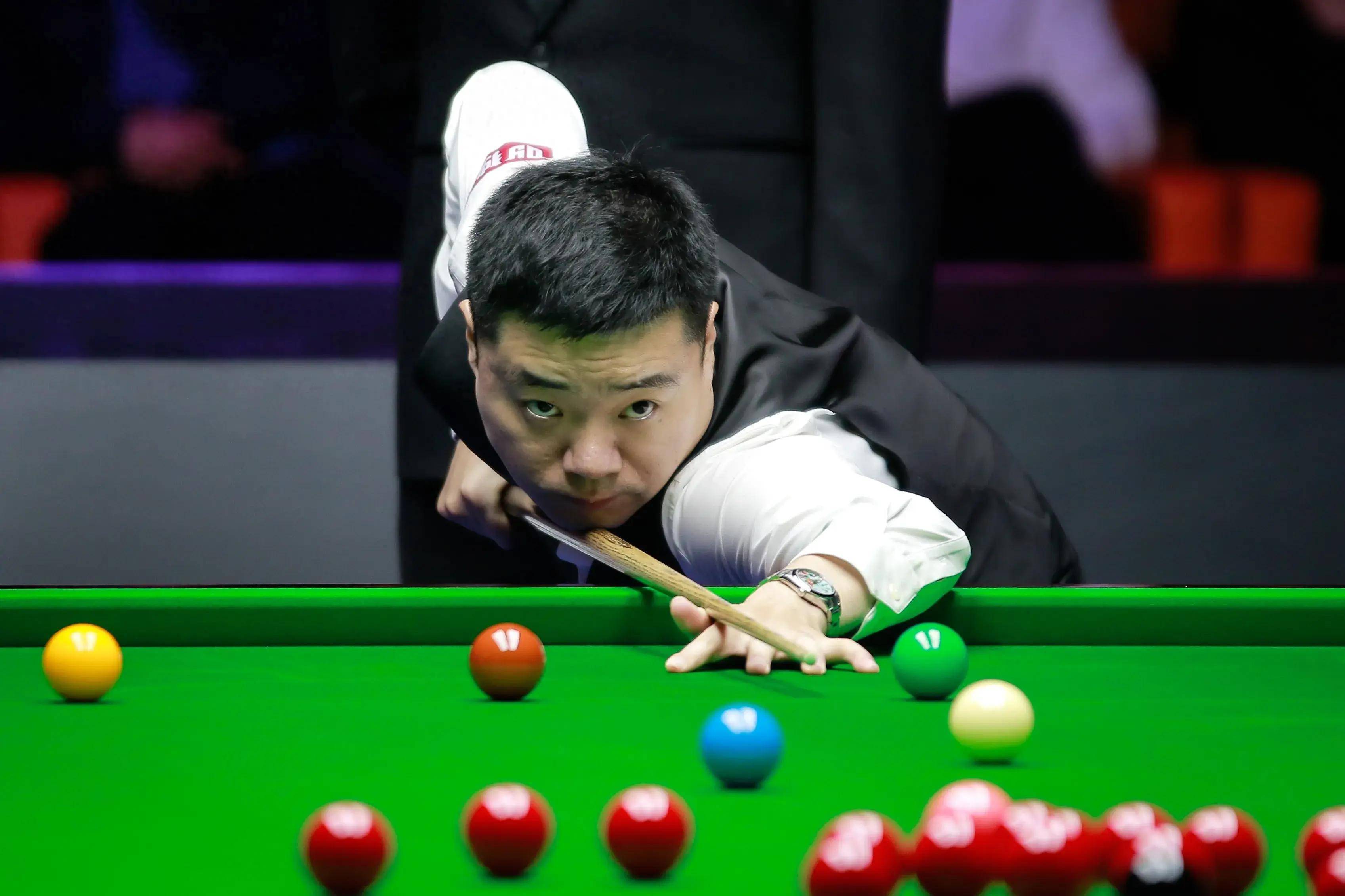 负背后的方 负背后的方